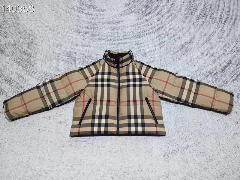 Burberry S-XL 26yr06 (7)